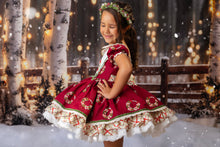 Load image into Gallery viewer, Evergreen &amp; Holly Pre-Order