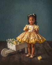 Load image into Gallery viewer, Chickadee