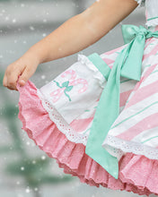 Load image into Gallery viewer, Peppermint Twirl Pre-Order