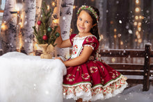Load image into Gallery viewer, Evergreen &amp; Holly Pre-Order
